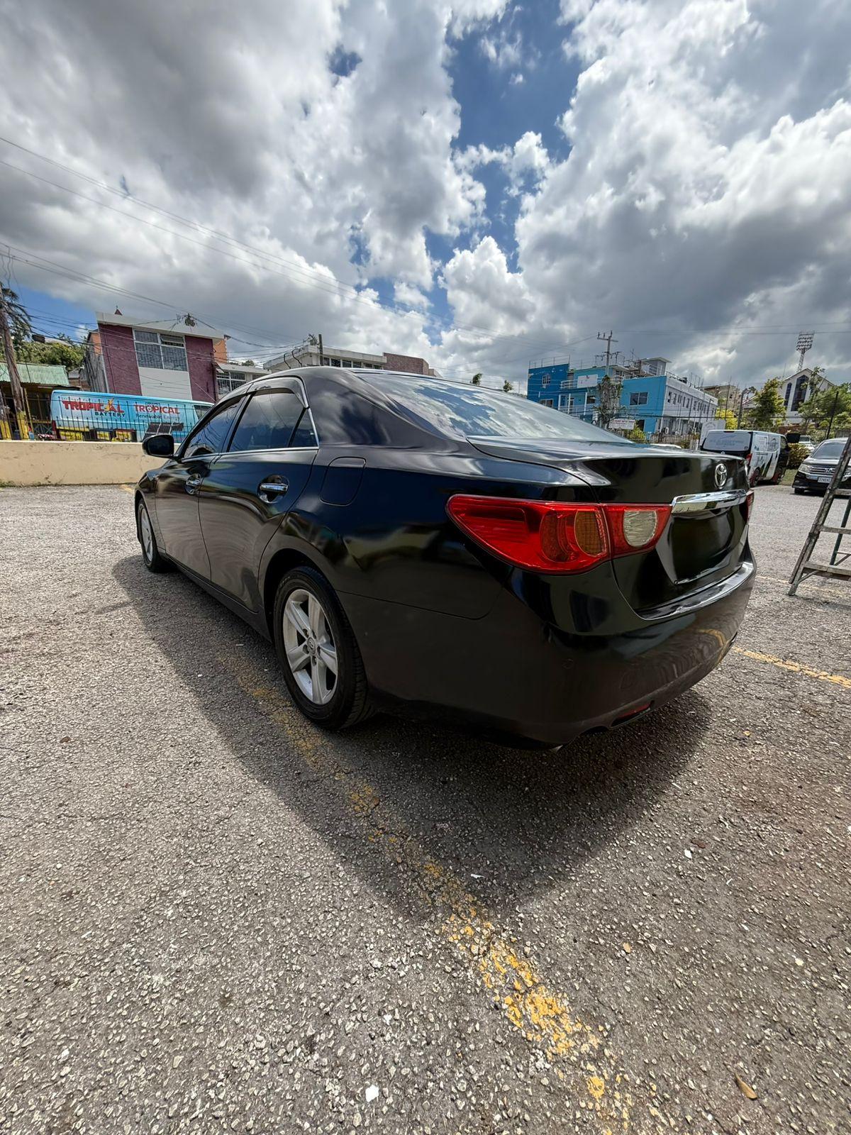 2012 Toyota Mark X