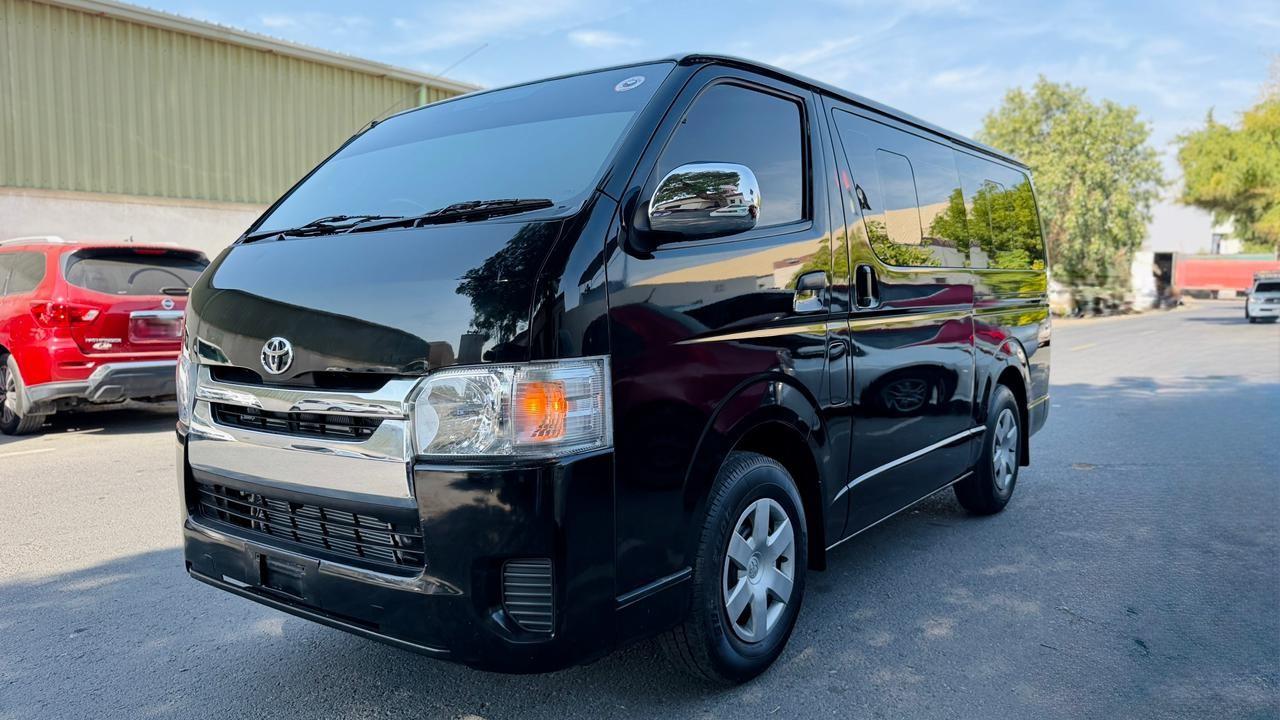 TOYOTA HIACE 2017 | 2.7L PETROL | AUTOMATIC| RHD | 10 SEATERS |