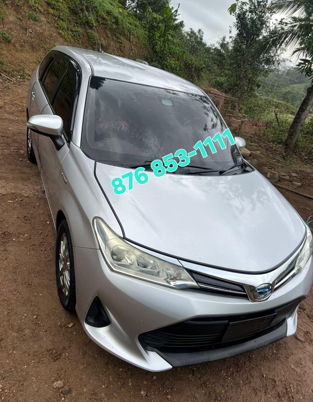 2018 Toyota fielder hybrid